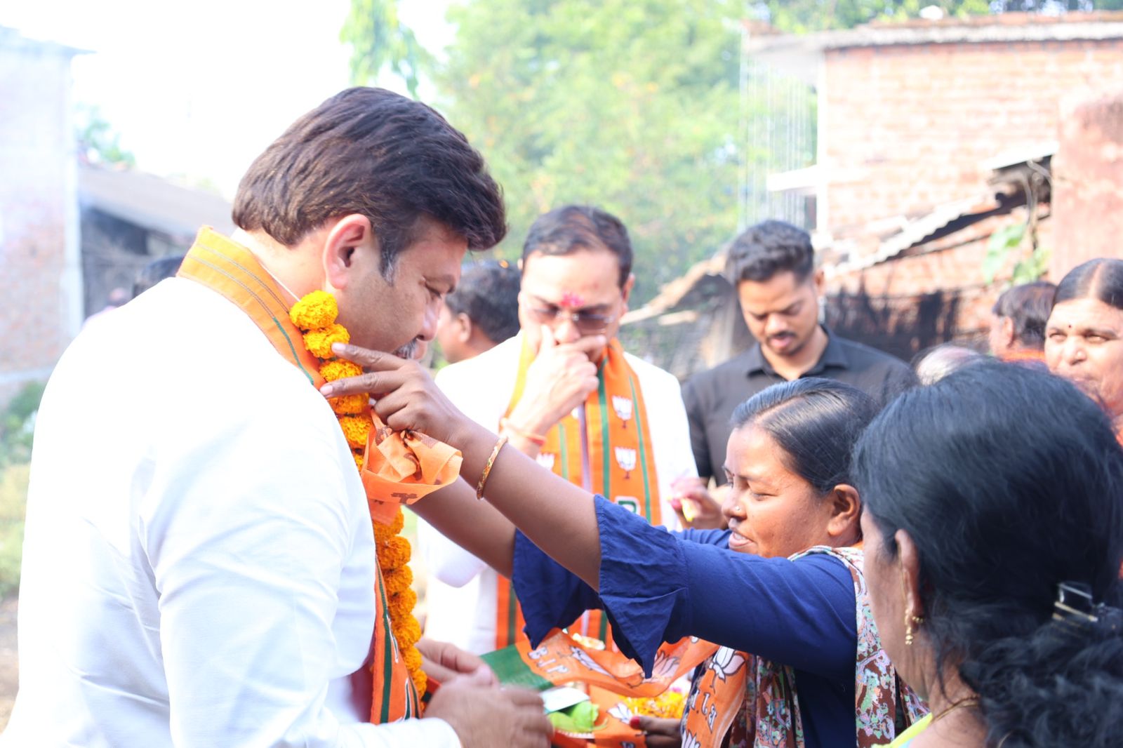 कांग्रेस की नीतियां महिला और किसान विरोधी: डॉ. आशीषराव देशमुख