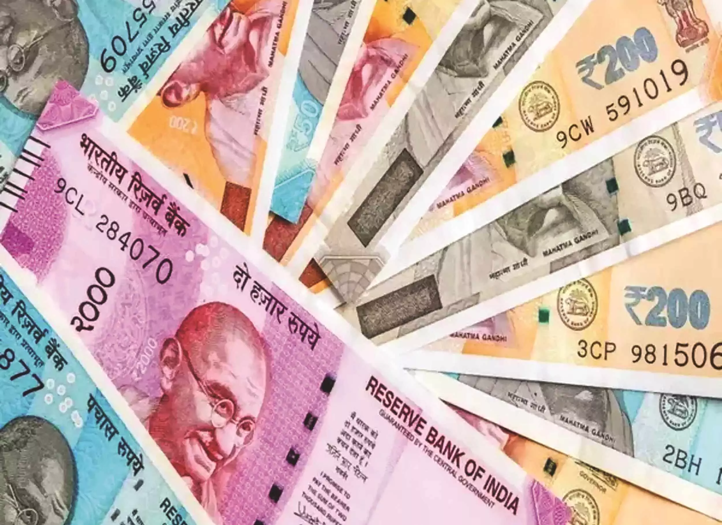 दो हजार का नोट बदलने वाले गिरोह का पर्दाफाश