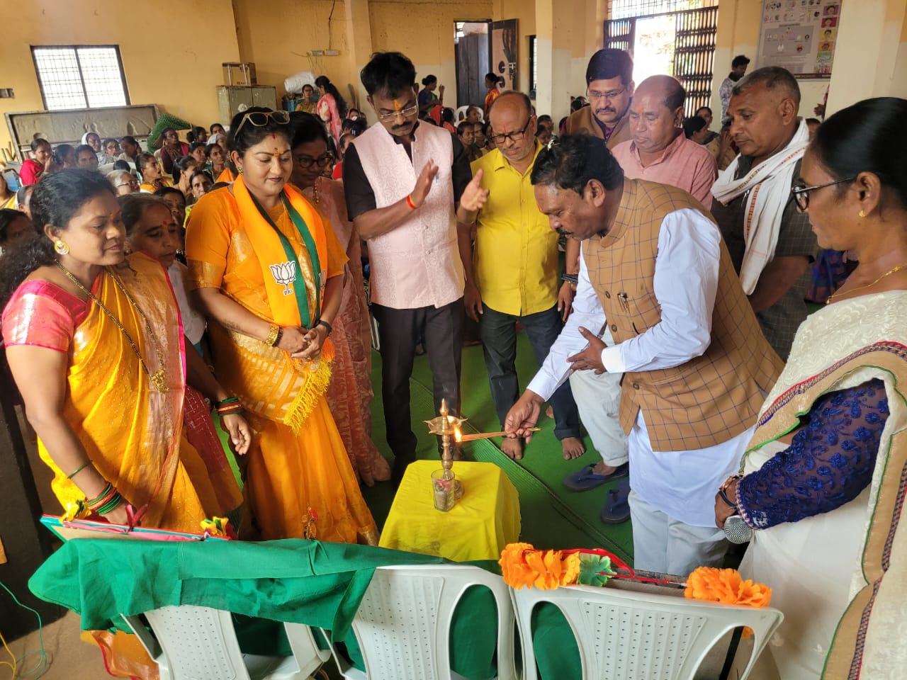 हल्दी-कुंकू स्नेहसहोला और संविधान जागर: आलापल्ली में महिला सम्मान और संविधान जागर