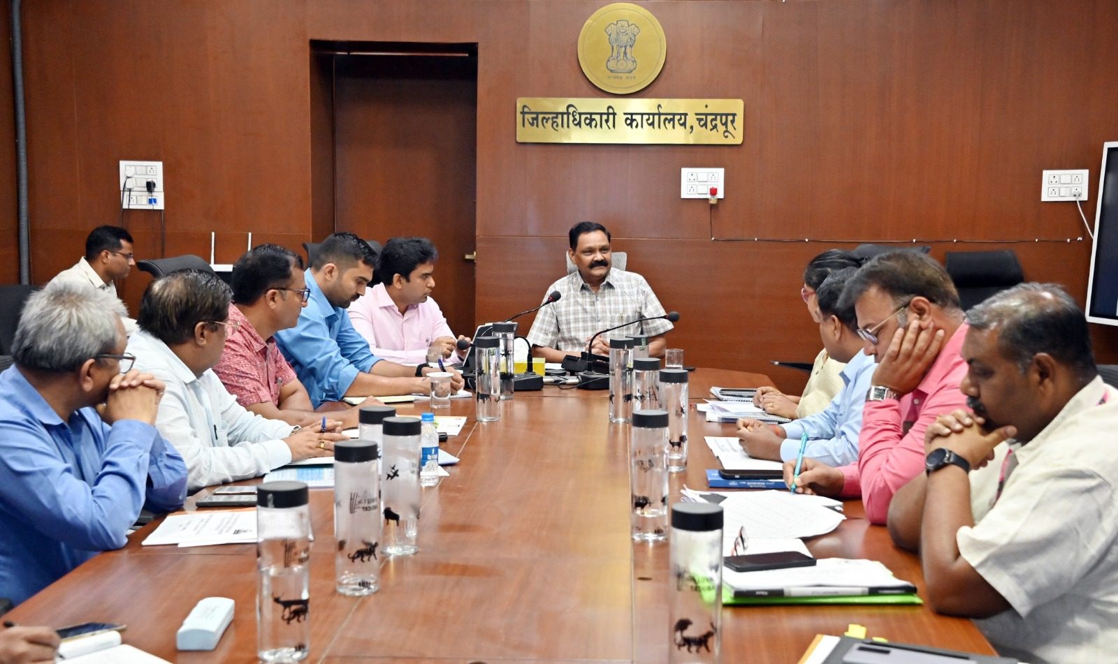 जिला परिषद स्कूलों में नामांकन बढ़ाने का लें संकल्प: पालकमंत्री डॉ. अशोक उईके