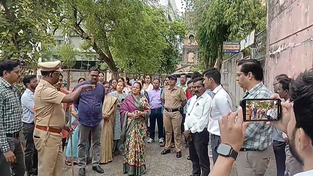 शहर के खानाबदोशों को जल्द से जल्द भेजें उनके मूल गांव: विधायक सुलभा खोडके